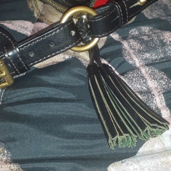 Dooney & Bourke Kingston shoulder bag - Picture 5 of 13